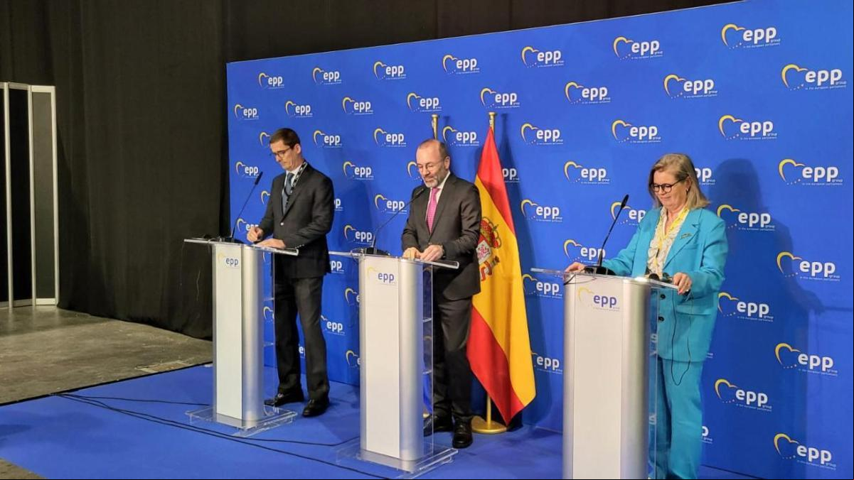 Weber: “El apagón demuestra lo vulnerables que somos, hemos de estar pertrechados”