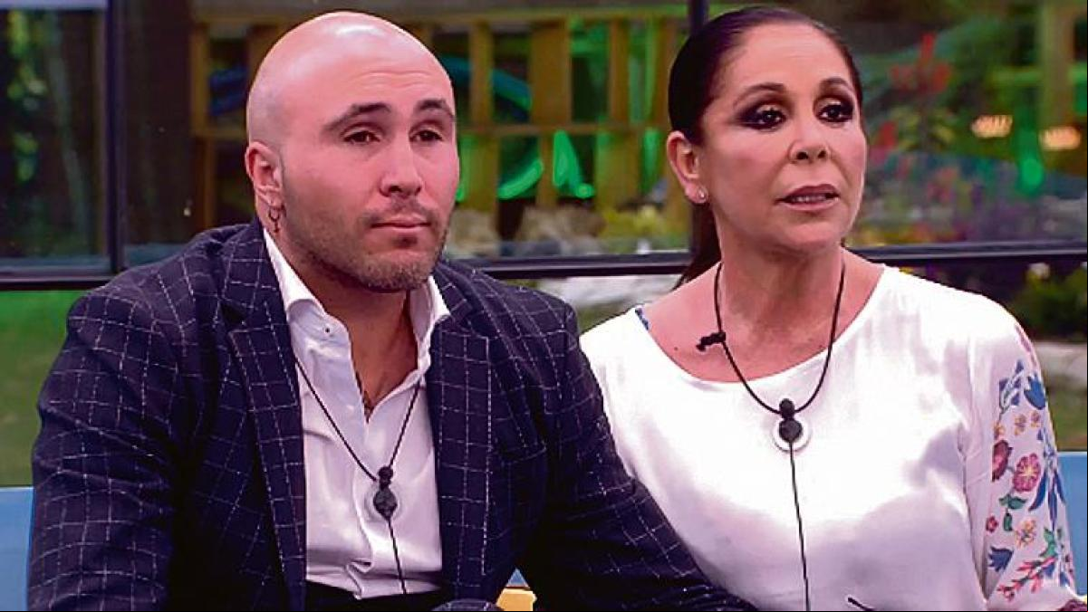 Anabel Pantoja desmiente la pulla de Isabel Pantoja a Irene Rosales en el concierto de Cádiz