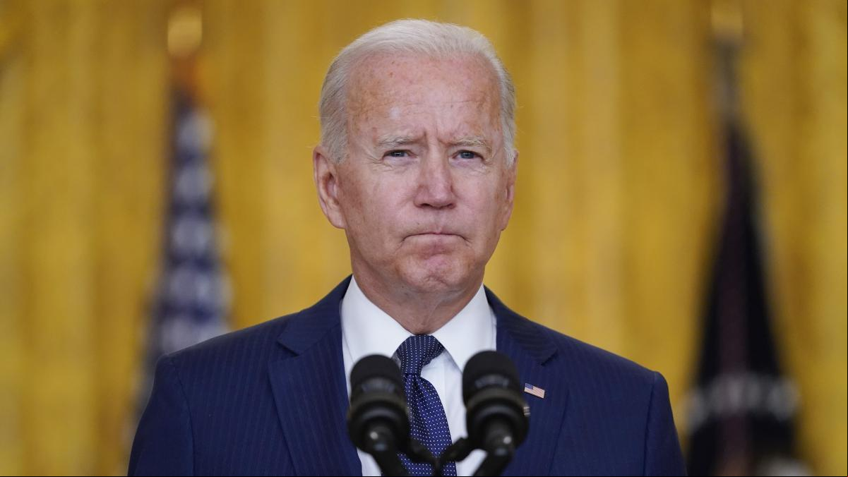 “Sálveme a mí y a mi familia”: un traductor afgano que rescató a Biden en 2008 le pide ayuda