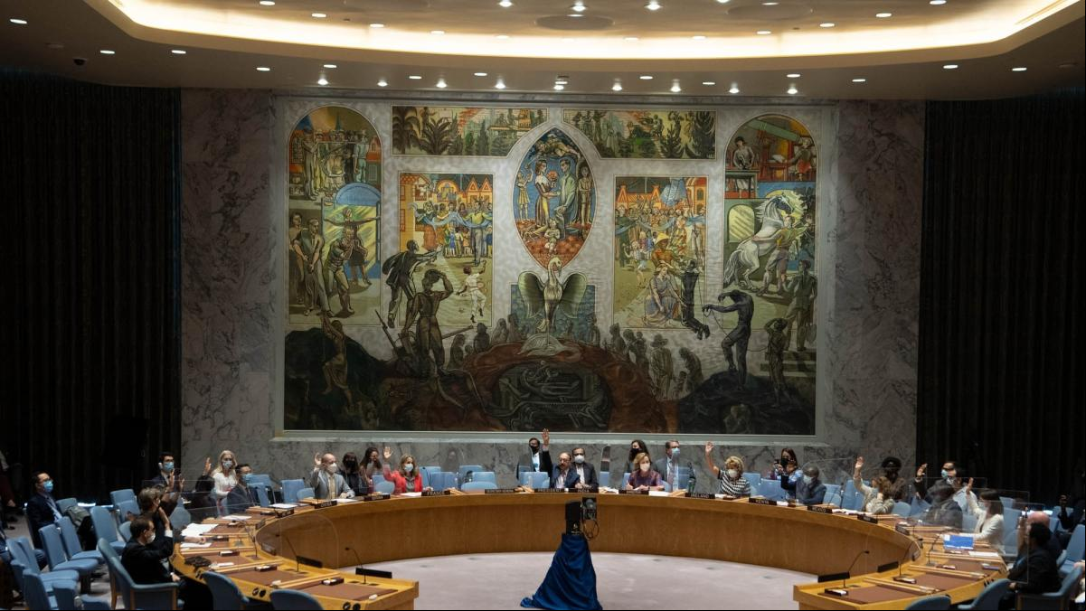 La ONU pide la salida segura de los afganos pero no logra pactar una zona segura de evacuación