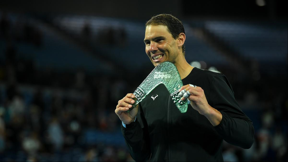 Nadal vuelve a levantar un título en Melbourne
