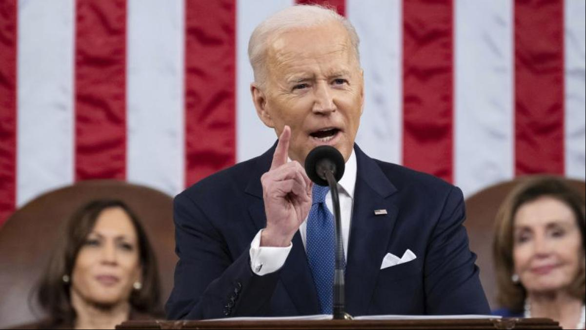Biden prohíbe importar caviar, vodka y diamantes de Rusia, entre otros productos