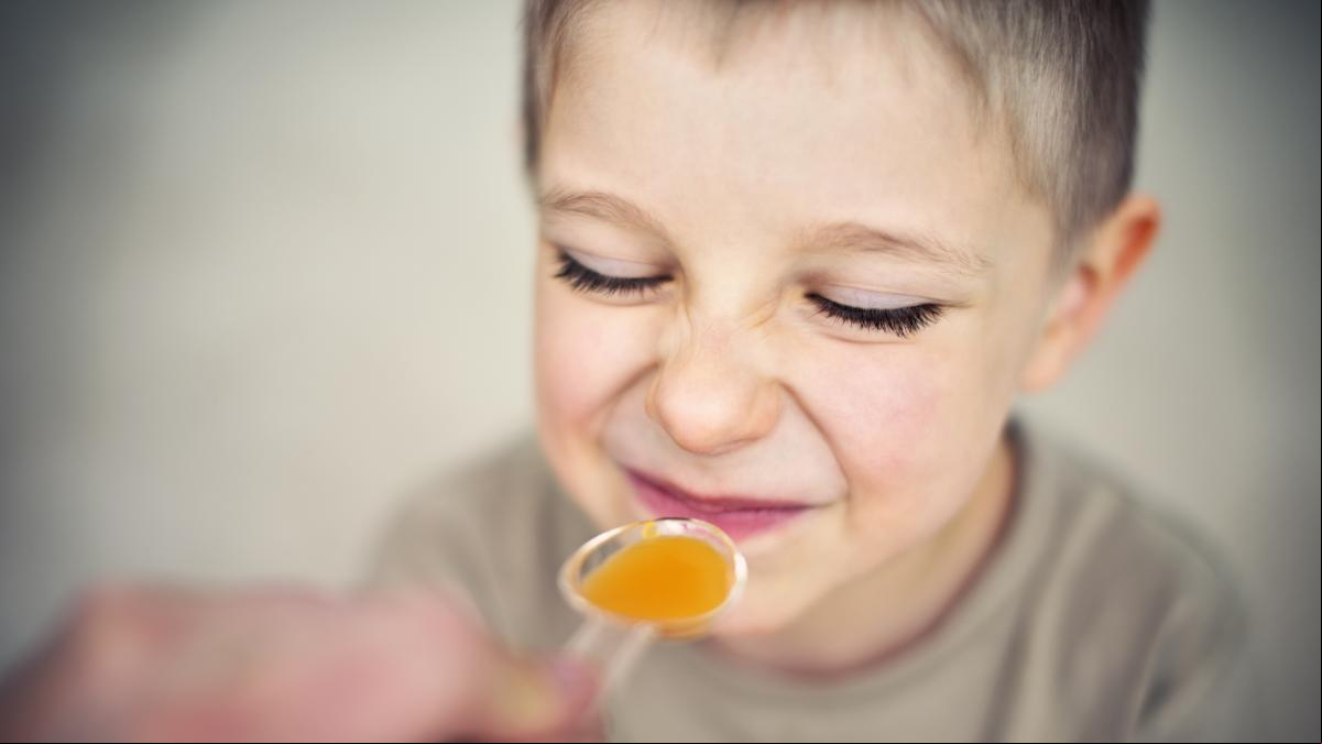 Ni mucolíticos ni antibióticos para el resfriado ni quitar el gluten sin más. La guía de no hacer de los pediatras