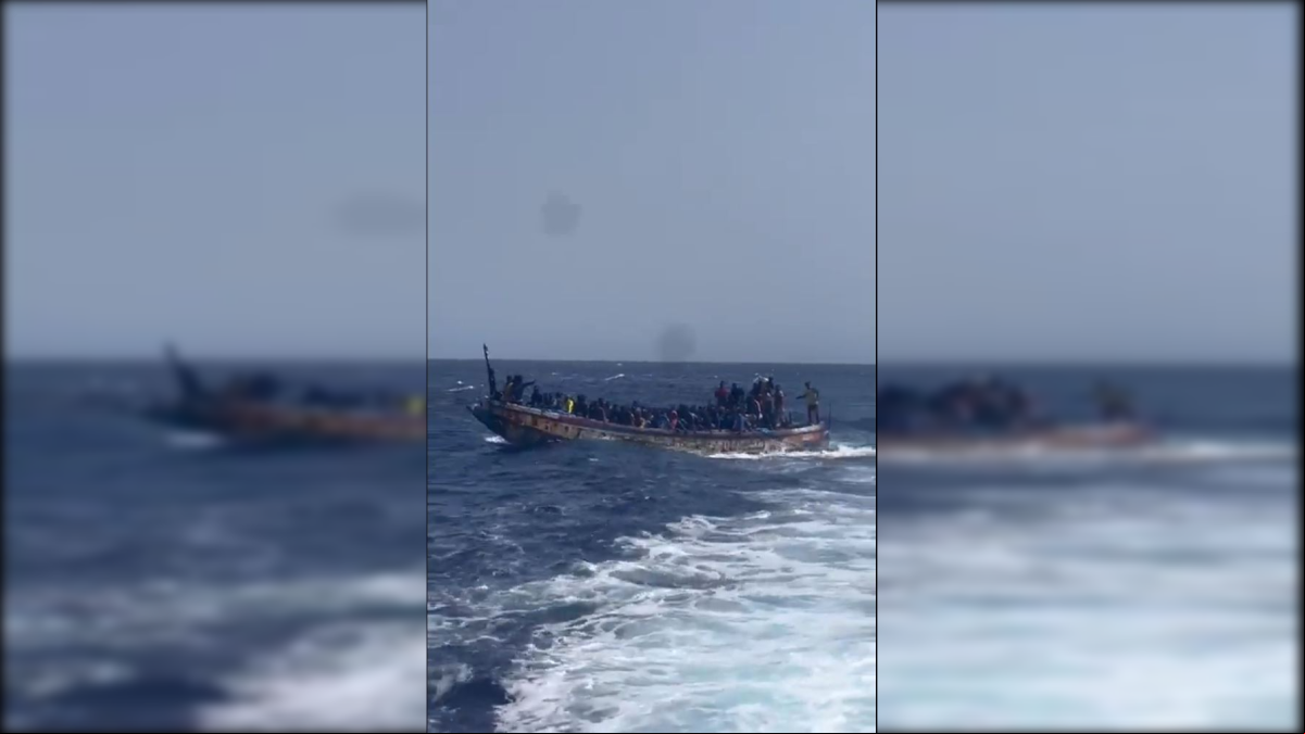 Rescatan un cayuco con 105 migrantes subsaharianos en El Hierro