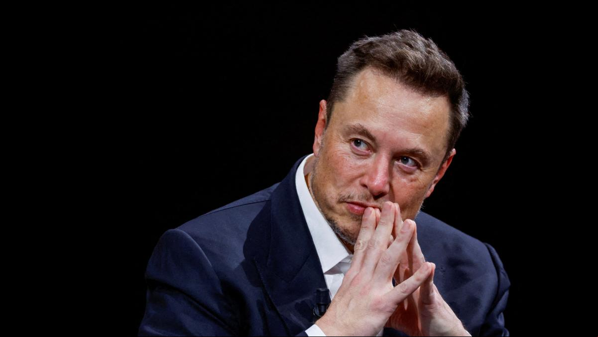 El delirante nombre que Elon Musk y Grimes le han puesto a su tercer hijo en común