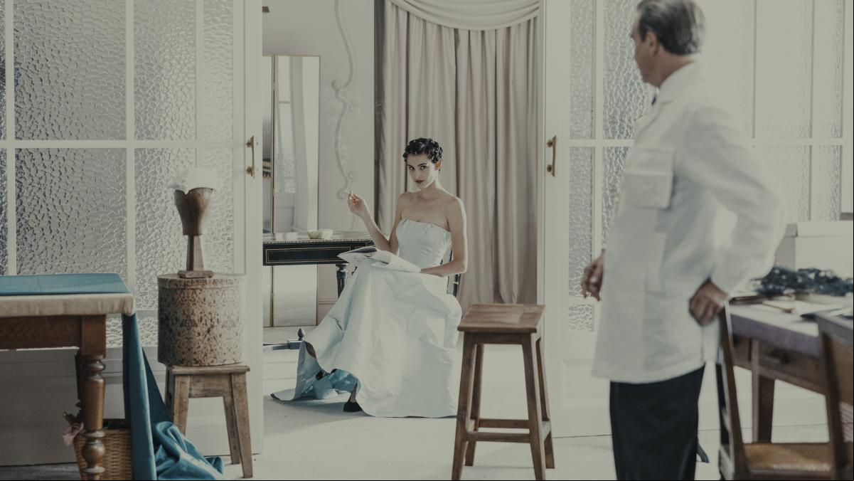El tráiler de ‘Cristóbal Balenciaga’ es sinónimo de elegancia
