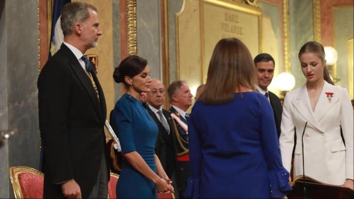 La princesa Leonor jura la Constitución ante las Cortes como heredera de la Corona