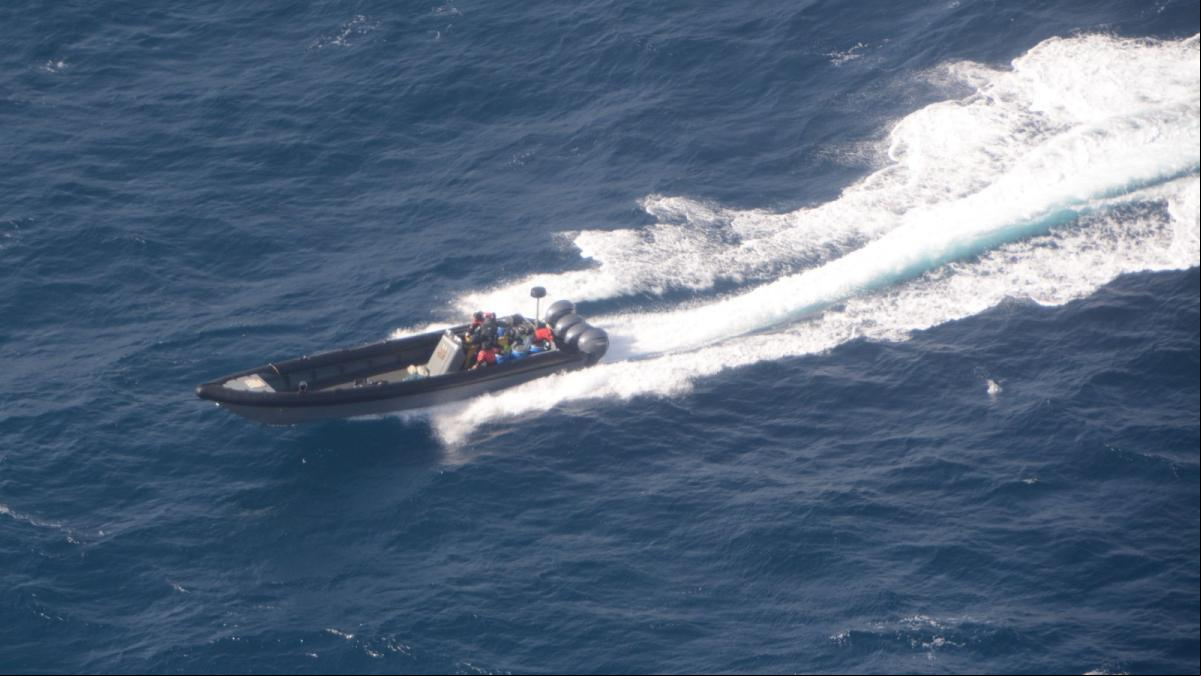 Cinco españoles detenidos en Senegal en el bloqueo a tiros de una lancha con 690 kilos de cocaína