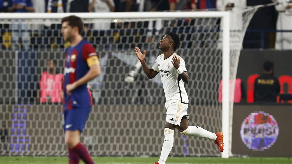 Deco: ¿Xavi? Esta derrota no cambia nada, confiamos en él