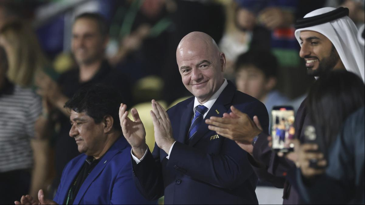 FIFA y UEFA amenazan a España por tutelar a la Federación hasta las elecciones