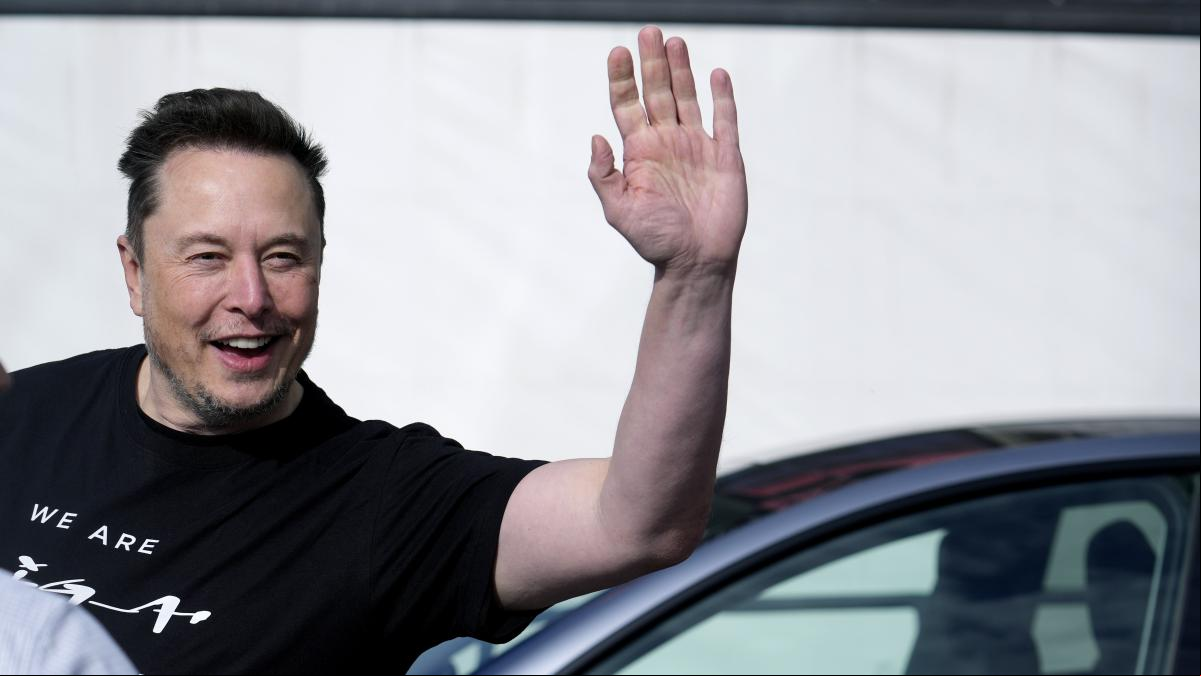 Elon Musk sale en defensa de una planta alemana de Testla atacada: Ecoterroristas