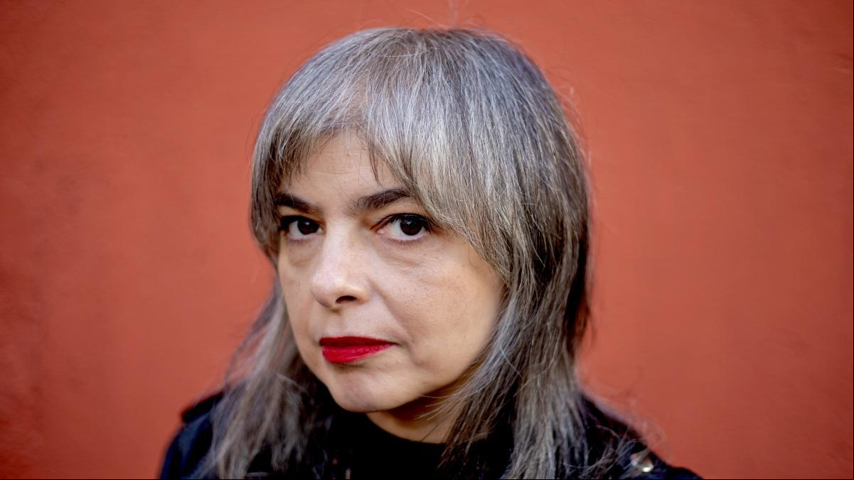 Mariana Enríquez: “Milei me arruinó un cuento sobre un perro muerto y una médium”