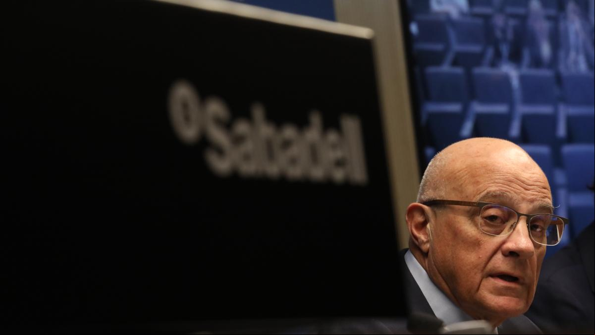 Sabadell y Puig, señales encontradas
