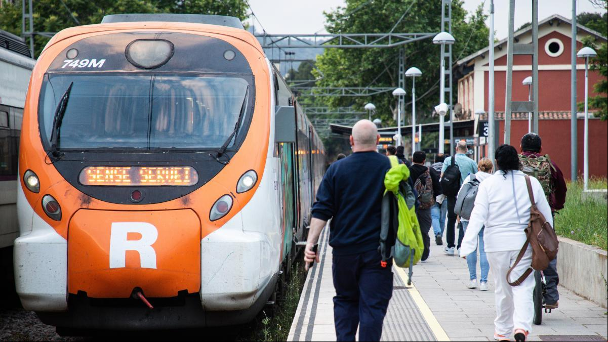 El fuerte viento obliga a interrumpir la circulación ferroviaria entre Puigcerdà y Ripoll