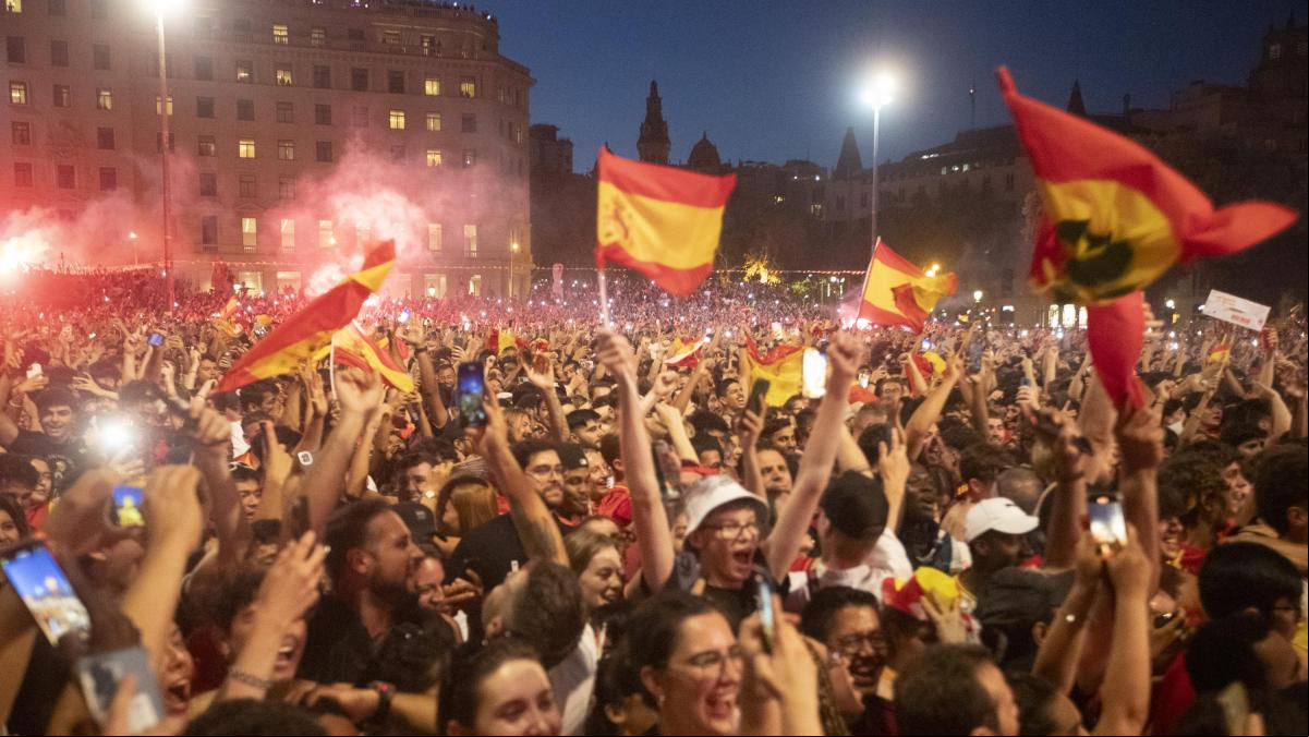 Euforia por la Eurocopa: así se vivió en Catalunya la victoria de la selección española ante Inglaterra