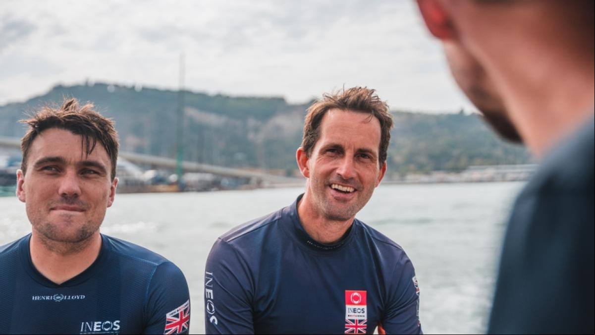 Ben Ainslie confía en la posibilidad de una remontada ante el Emirates Team Zealand