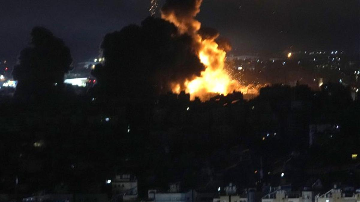 Israel bombardea el sur de Beirut en busca del sucesor de Nasralah al frente de Hizbulah
