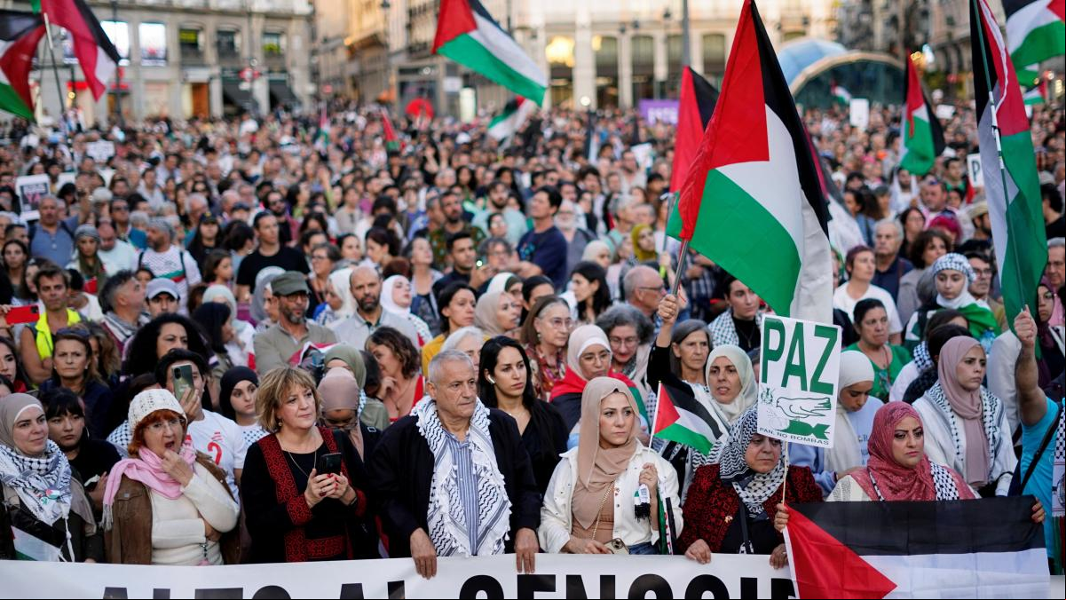 El aniversario de la guerra de Gaza moviliza a miles de manifestantes propalestinos en todo el mundo