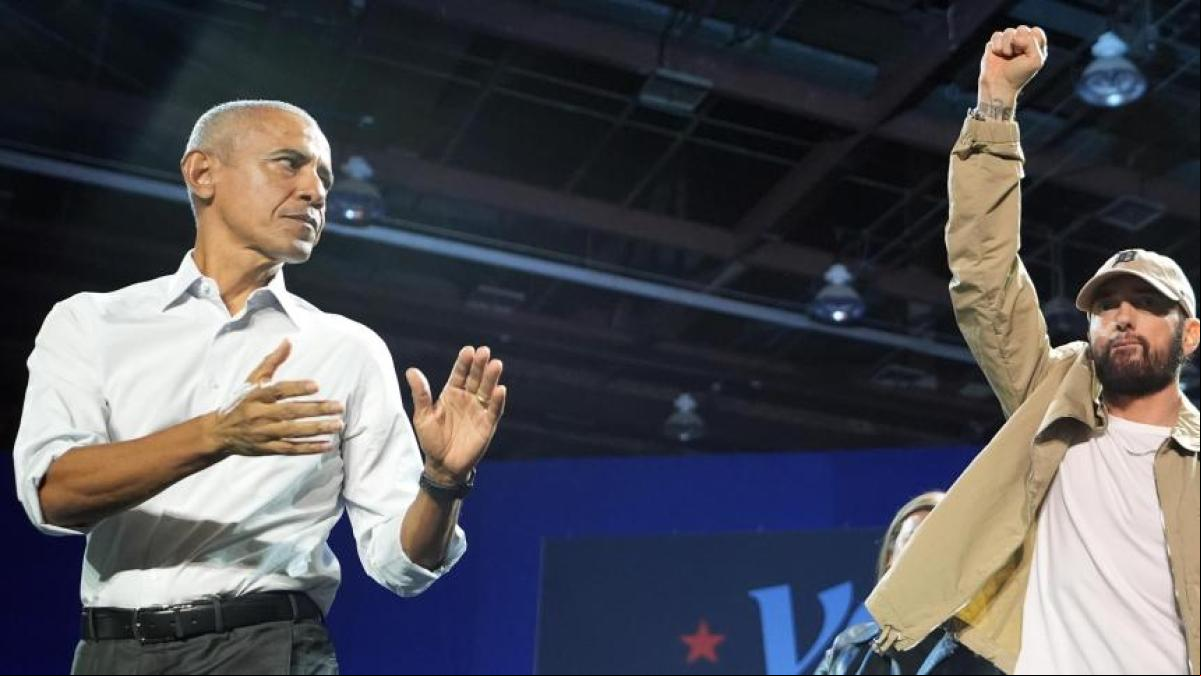 Eminem hace campaña por Kamala Harris en un mitin donde Obama ha rapeado Lose yourself