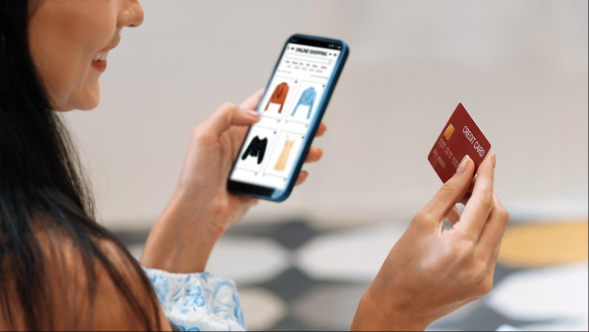 Descuentos de hasta el 57% en Calvin Klein, Skechers, Guess, Levis y más: lo mejor en moda