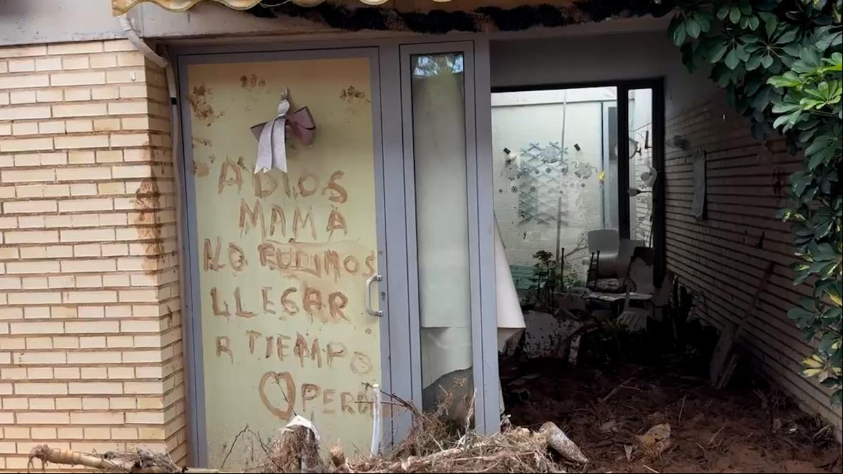 “Adiós mamá. No pudimos llegar a tiempo. Perdón”