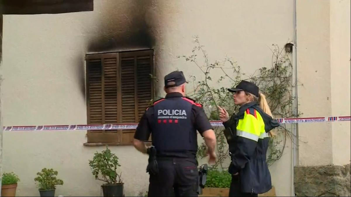 Piden dinero para la familia víctima del parricidio en Arenys, sin su consentimiento