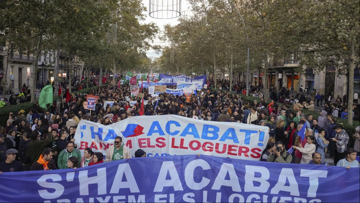 La izquierda sale a pescar líder y lema