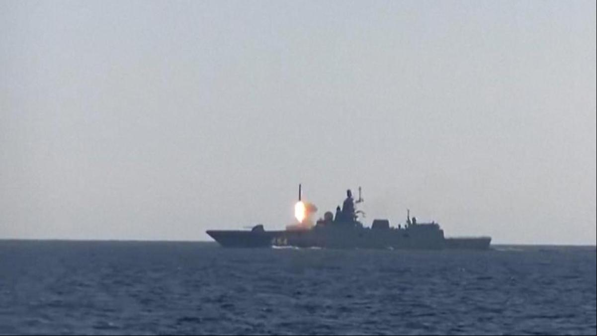 Rusia lanza misiles hipersónicos en unas maniobras militares en el este del Mediterráneo