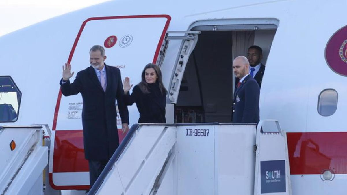 Los Reyes ponen rumbo a Italia para un viaje de Estado de tres días