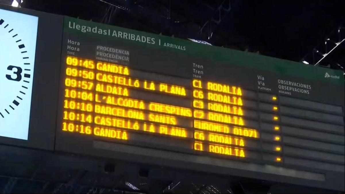 Alicante recupera la conexión en tren con València y Barcelona
