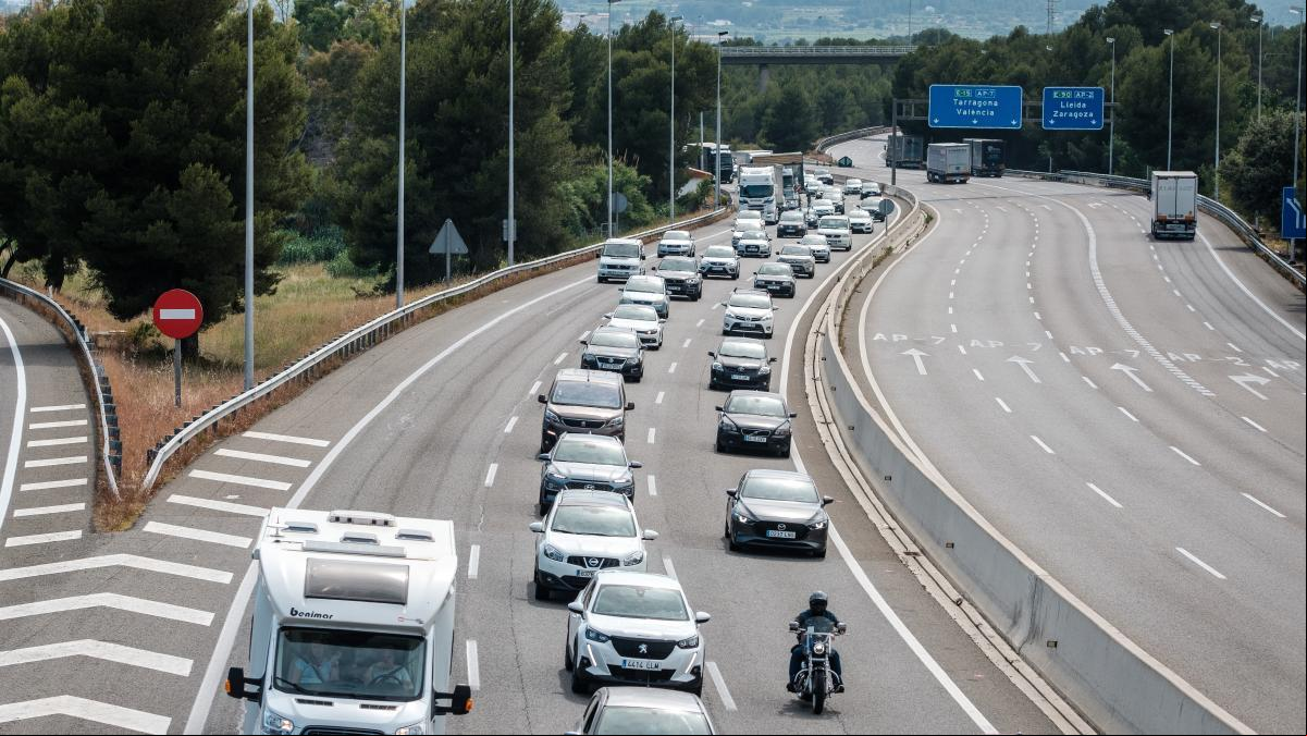 Control de velocidad variable con IA en la AP-7 entre Maçanet y El Vendrell para prevenir accidentes