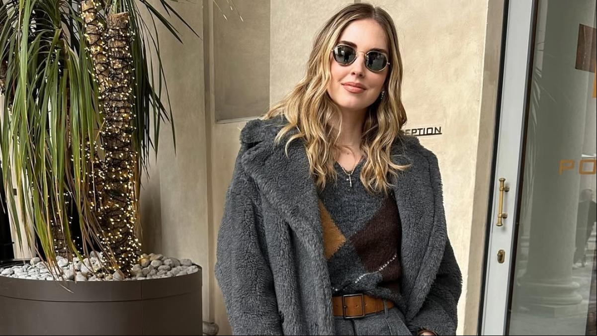 Vuelve el efecto Chiara Ferragni: el jersey más preppy de Zara que ha agotado en horas