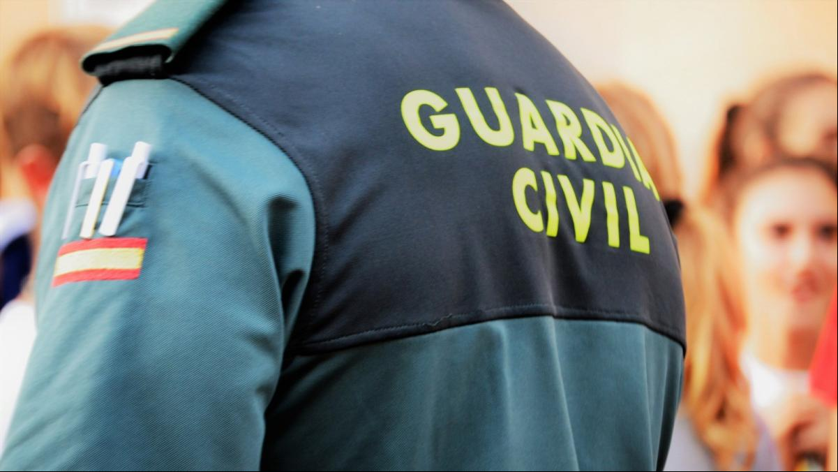 Contrata a un sicario en la dark web para atacar con ácido a una mujer gallega