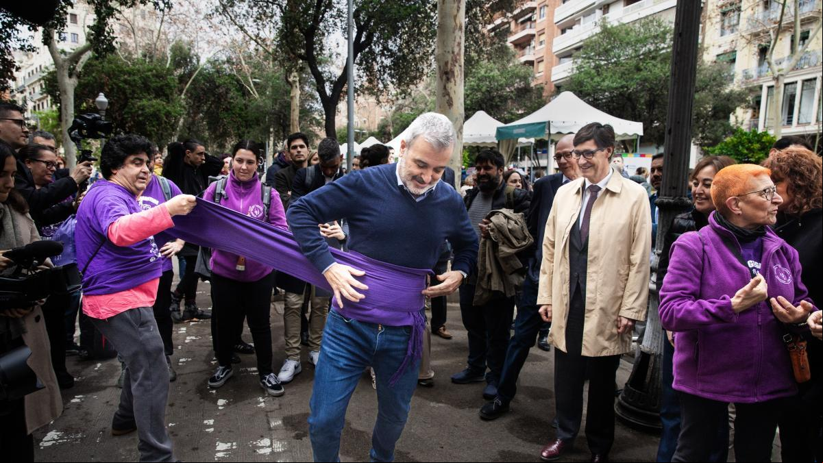 Illa y Collboni escenifican el frente común socialista para la conexión del tranvía