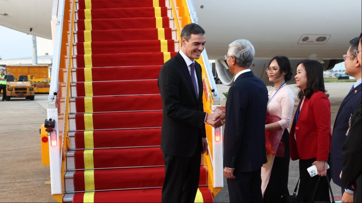 Sánchez defiende su estrategia de “puertas abiertas” pese a las críticas de EE.UU. por su acercamiento a China
