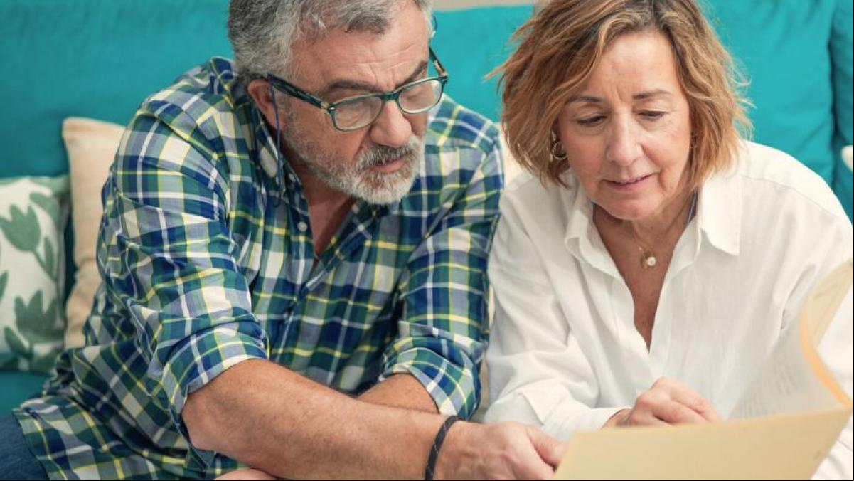 Paloma, jubilada, 67 años: “Cuando cumplí los 65, me encontré con la sorpresa, me subieron el seguro de salud más de 200 euros al mes”