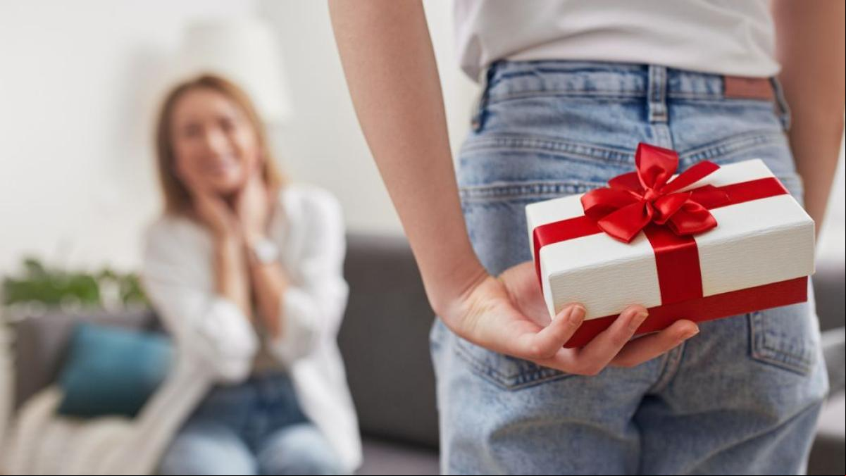 Regalos tecnológicos para el Día de la Madre: prácticos, innovadores y que seguro la sorprenden