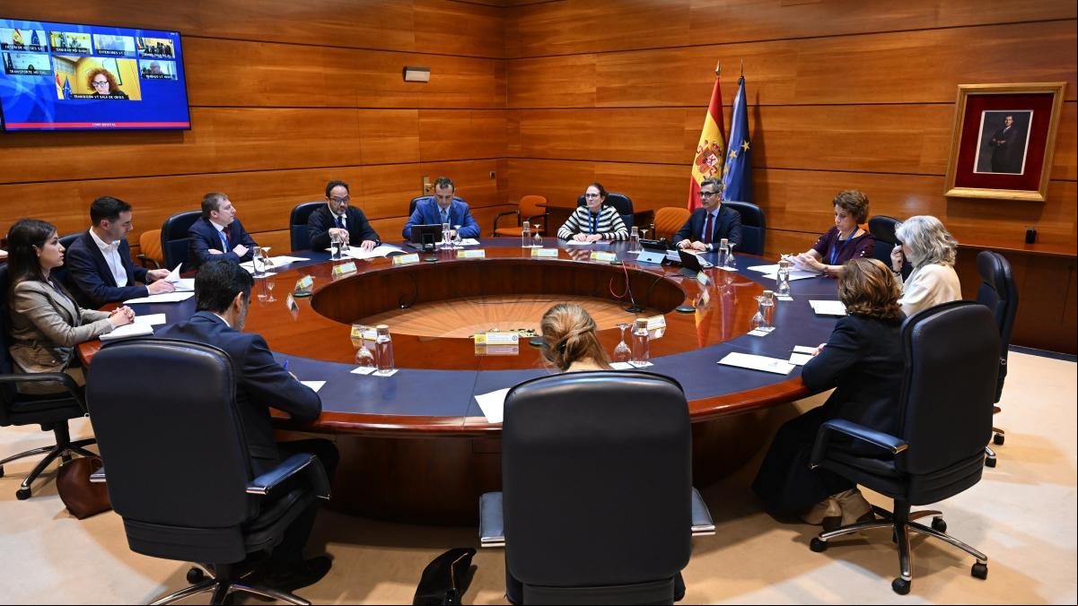 L’Executiu assumeix que trigarà a assenyalar els responsables de l’apagada