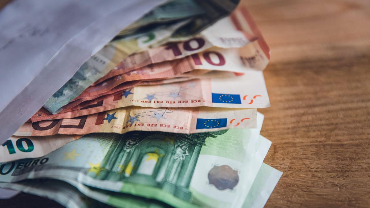 Depósitos que obligan a invertir: búsqueda de seguridad con más riesgo