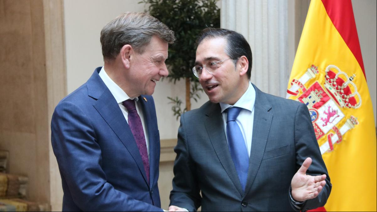 La oficialidad del catalán en la UE sigue en duda pese a los os de alto nivel