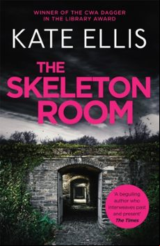 THE SKELETON ROOM (edición en inglés)