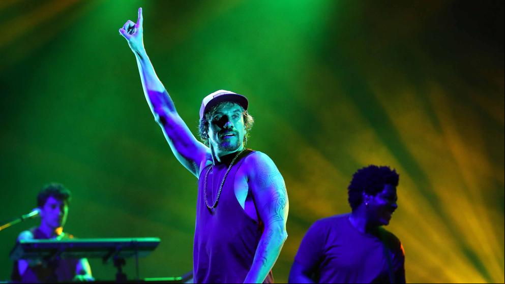 Alfred García, Noa y Macaco, en el festival Strenes de Girona