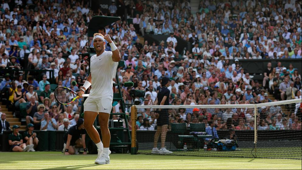 Nadal deshace un enredo en Wimbledon