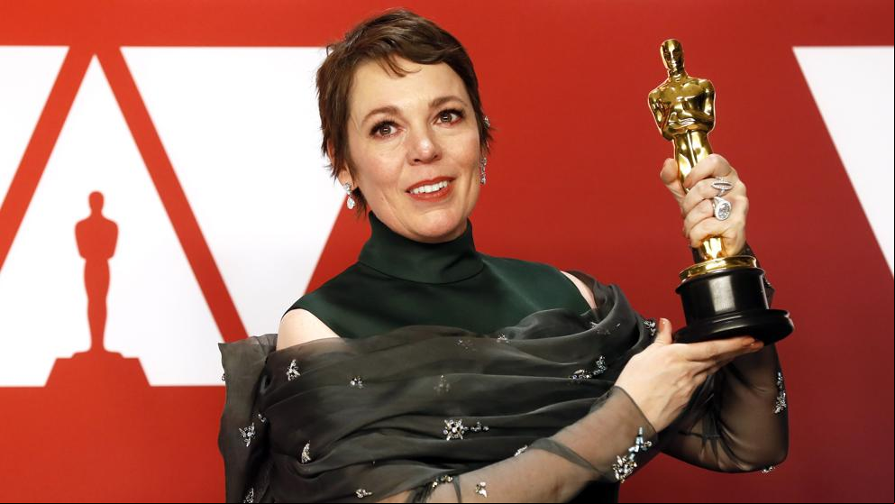Olivia Colman recibe el Oscar a la mejor actriz