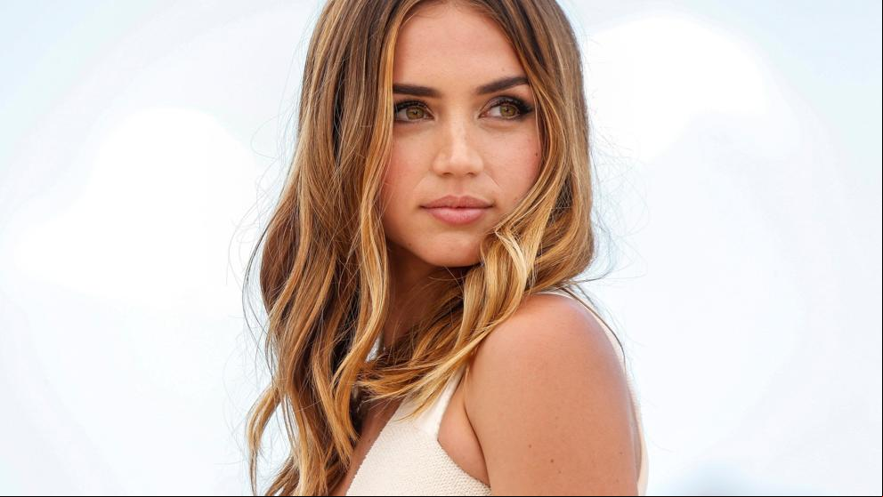 De ‘El Internado’ a chica Bond: así ha sido la evolución estilística de Ana de Armas