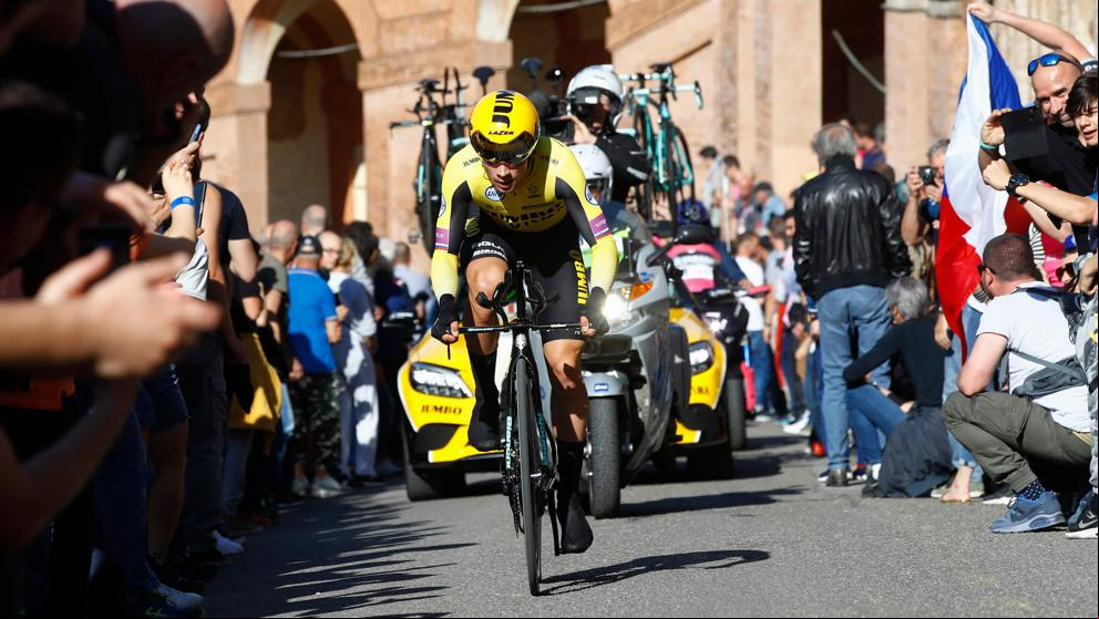 Primoz Roglic da el primer golpe en el Giro de Italia 2019