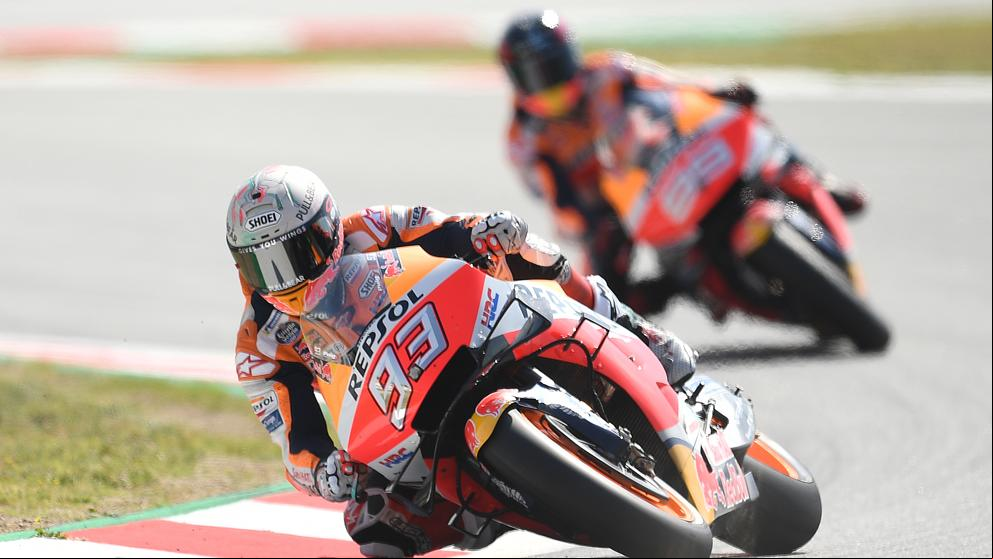 Márquez y Lorenzo protagonizan el rifirrafe de los entrenamientos del GP Catalunya