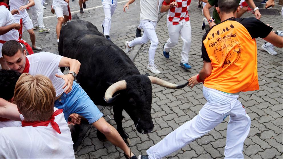 El primer encierro de San Fermín 2019 deja tres heridos por asta de toro