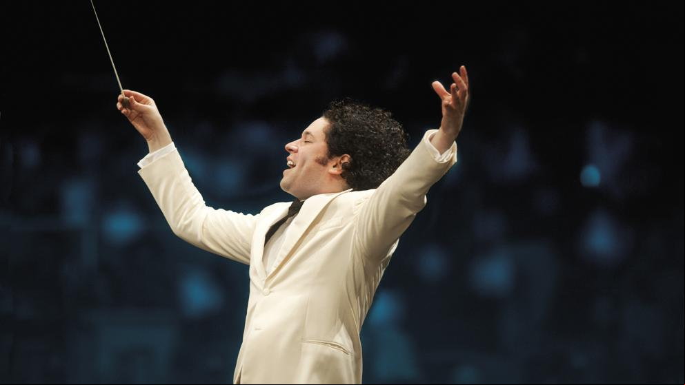 Lafourcade y Dudamel triunfan en Los Ángeles