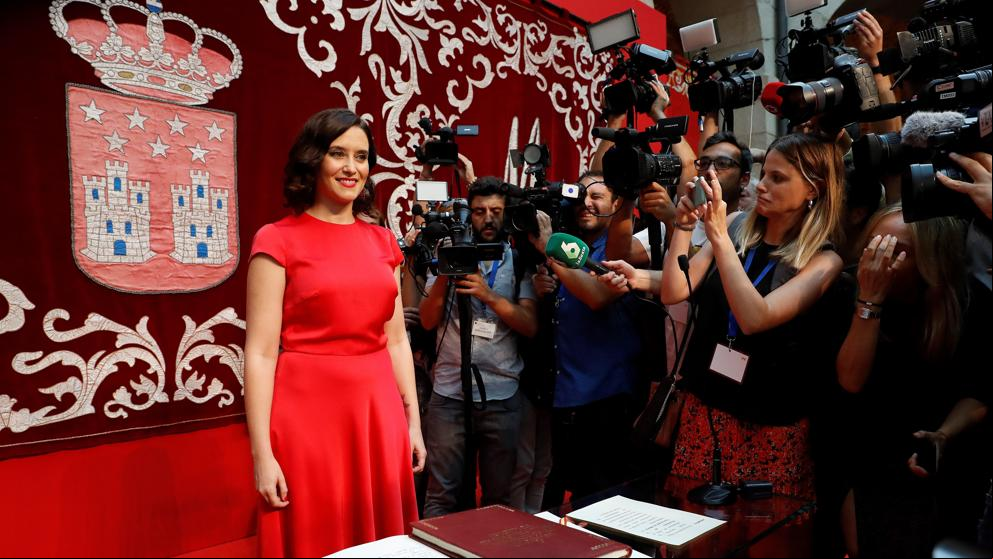 Ayuso toma posesión como nueva presidenta de la Comunidad de Madrid